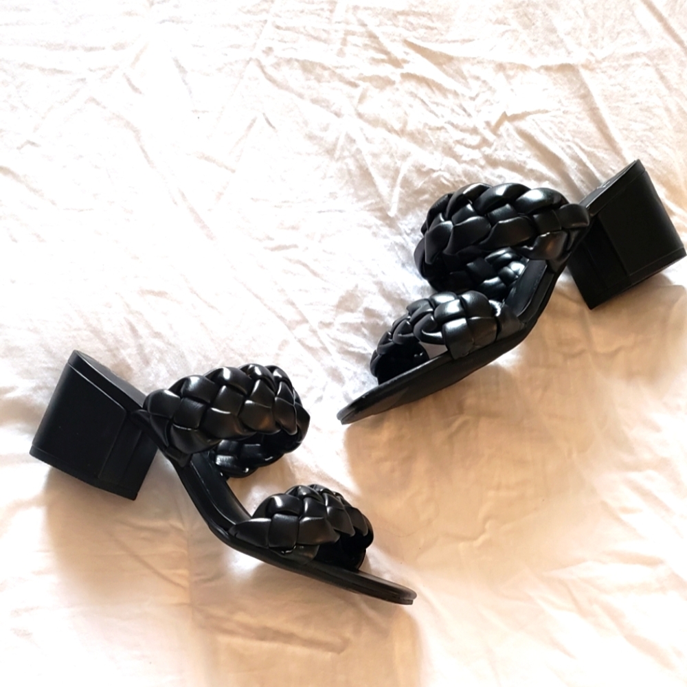 Time and Tru • Black Strappy Sandals